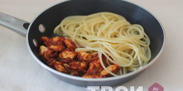 паста с курицей в томате