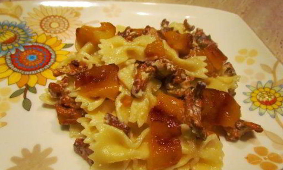 Рецепт паста с лисичками, фетой и печеным перцем