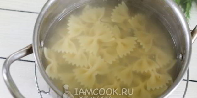 паста с овощами в сливочном соусе