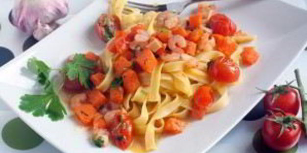 паста с тыквой и креветками