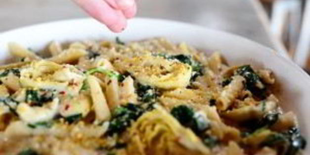 паста со шпинатом и артишоками