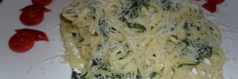 Паста со шпинатом и сыром филадельфия