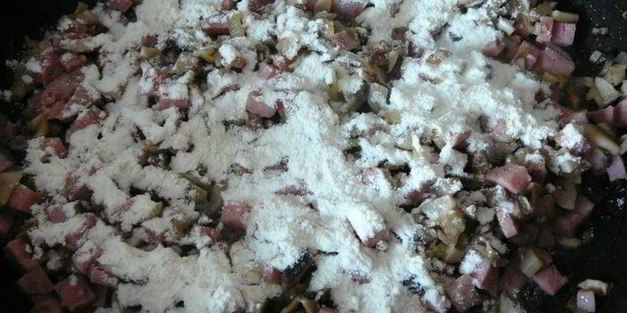 паста со сливочно-грибным соусом