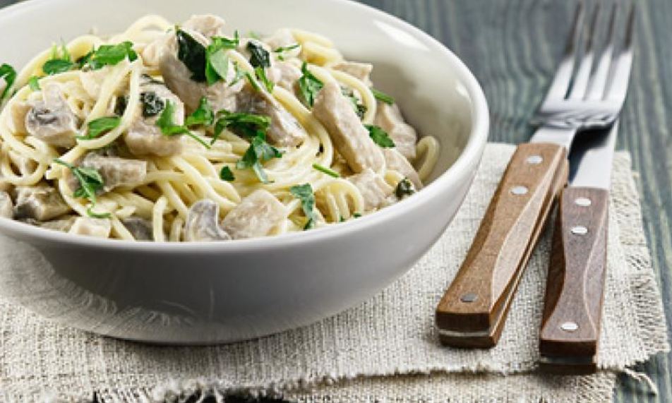 Рецепт спагетти с грибами в сливочном соусе