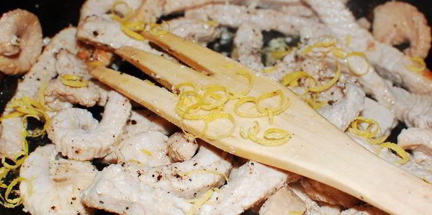 спагетти с индюшкой и лимоном