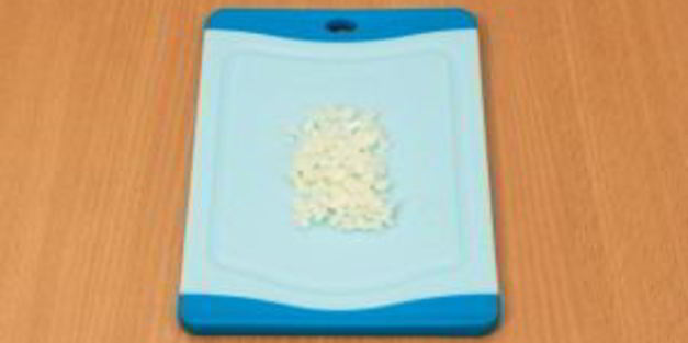 спагетти с креветками и помидорами