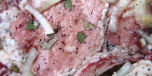 антрекот на гриле, и на природе