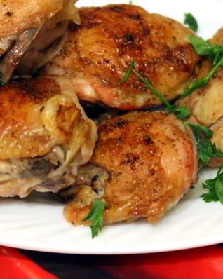 Ароматные запеченные куриные бедрышки