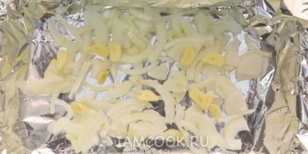 баранина с черносливом в духовке