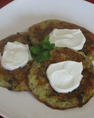 Биточки с грибами и сыром