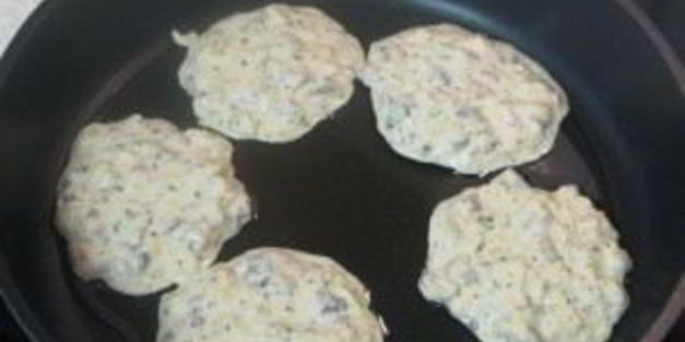 биточки с грибами и сыром