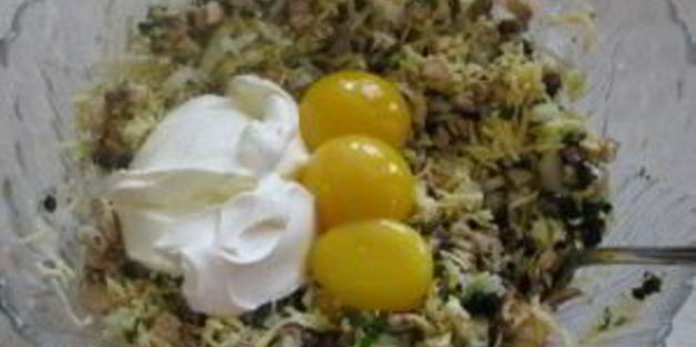 биточки с грибами и сыром