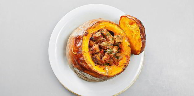 фаршированная бараниной тыква