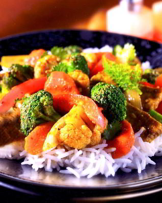 Говядина с брокколи и цветной капустой