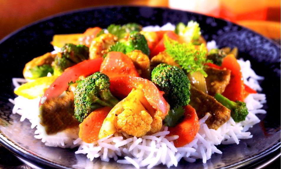 Рецепт говядина с брокколи и цветной капустой