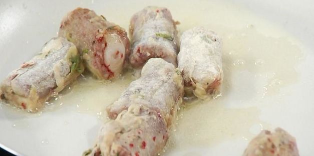 говяжьи хвосты, тушенные в розовом вине