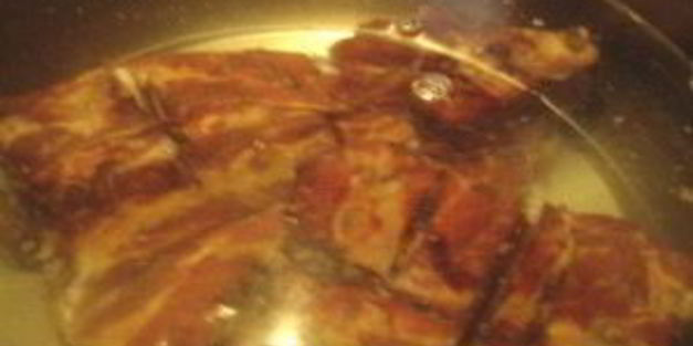 говяжьи ребрышки, тушеные с картошкой