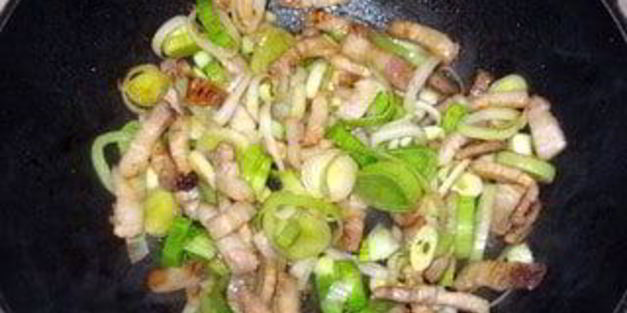 кролик под пивом в горшочке