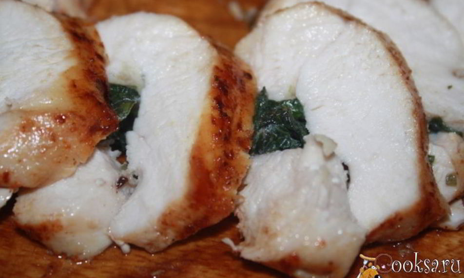 Рецепт куриная грудка с начинкой из базилика на решетке на мангале