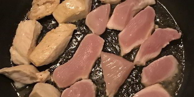 куриная грудка с томатами в сливках