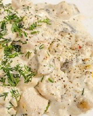 Куриное филе с грибами в сырно-сливочном соусе