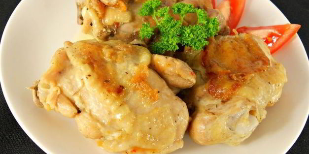 куриные бедрышки с чесноком в мультиварке