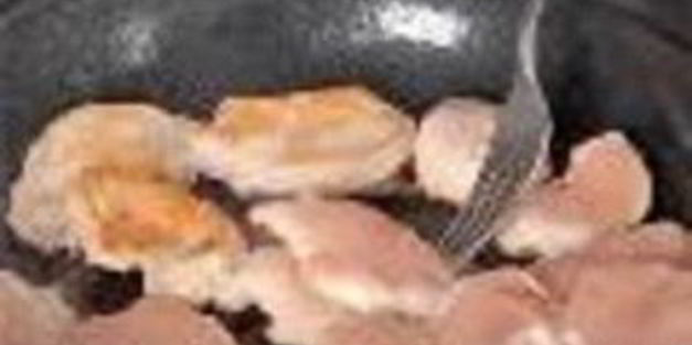 куриные грудки с грибами в меду