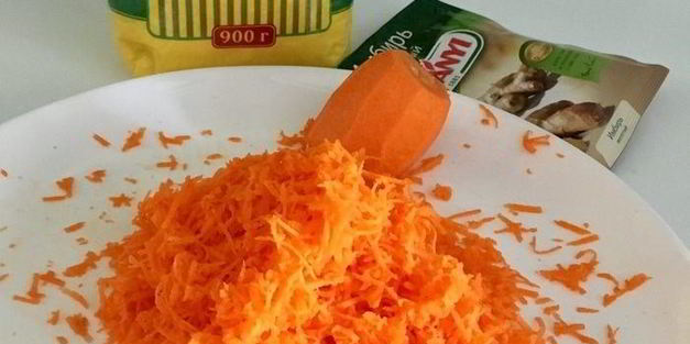 куриные ножки, фаршированные рисом и черносливом