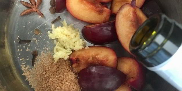 куриные ножки, фаршированные рисом и черносливом