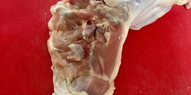 куриные ножки, фаршированные рисом и черносливом