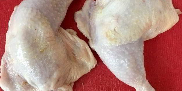 куриные ножки, фаршированные рисом и черносливом