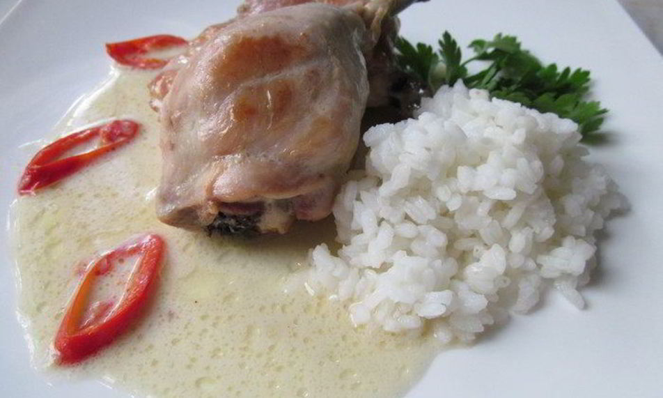 Рецепт куриные ножки с имбирем и чили в кокосовом молоке