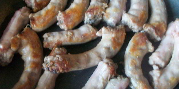 куриные шейки с овощами в сметанном соусе