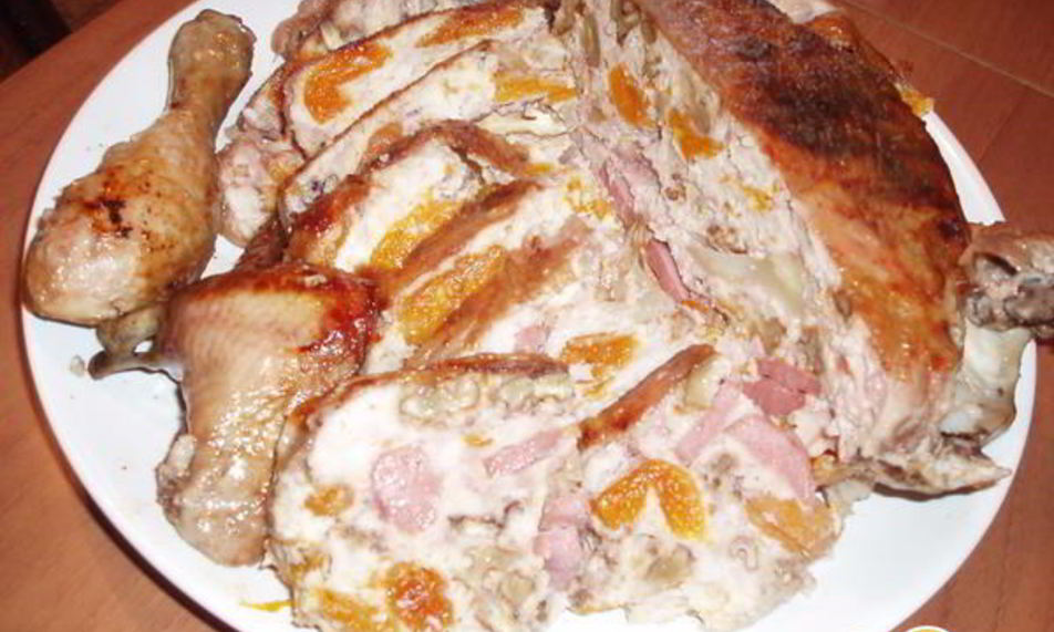Рецепт курица, фаршированная сухофруктами