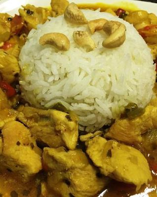 Курица карри в кокосовом молоке