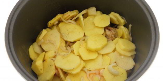 курица с картофелем в мультиварке