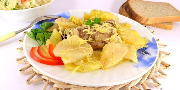 курица с картофелем в мультиварке