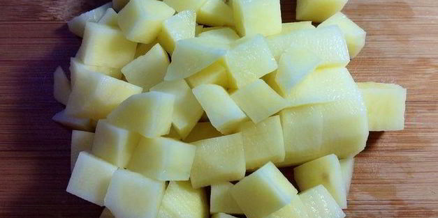 курица с зеленым горошком и овощами