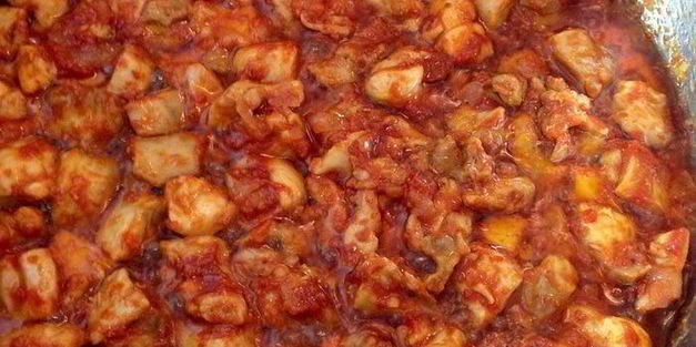 курица с зеленым горошком и овощами