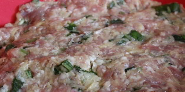 мясные биточки с картофелем и черемшой