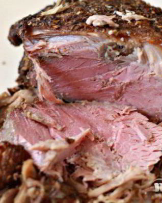 Свинина с чесноком и фенхелем