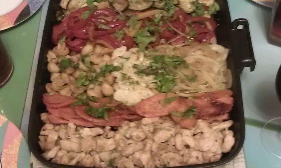 Рецепт запеченные куриные грудки с овощами и шампиньонами сделай сам