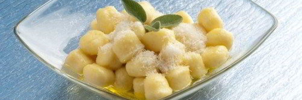 Ньокки с пармезаном и рукколой