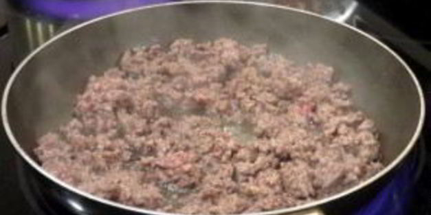 баклажаны, фаршированные фаршем и грибами