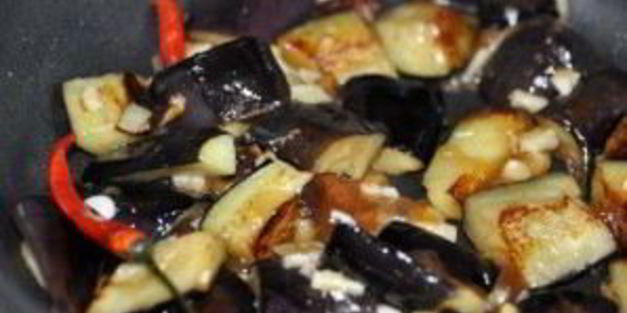 баклажаны в воке