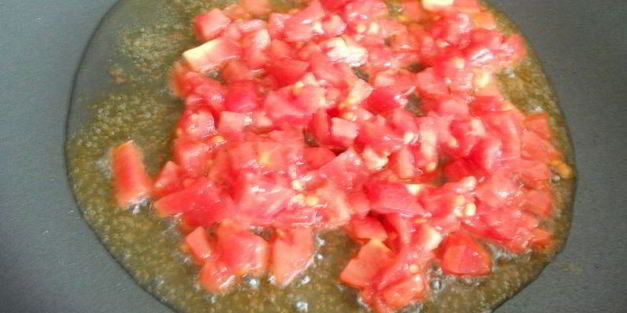 баклажаны, запеченные с сыром и помидорами