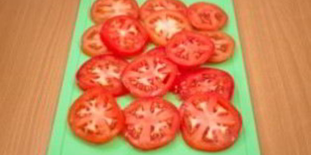 баклажаны запеченные с томатами и сыром