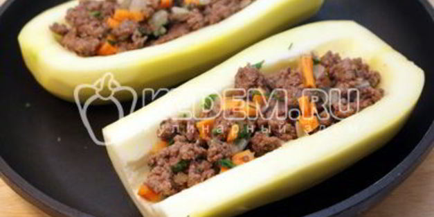 фаршированные лодочки из кабачков