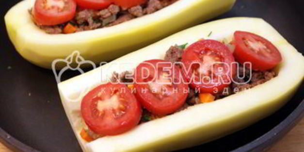 фаршированные лодочки из кабачков