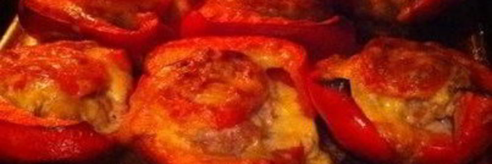 Фаршированные перцы в духовке